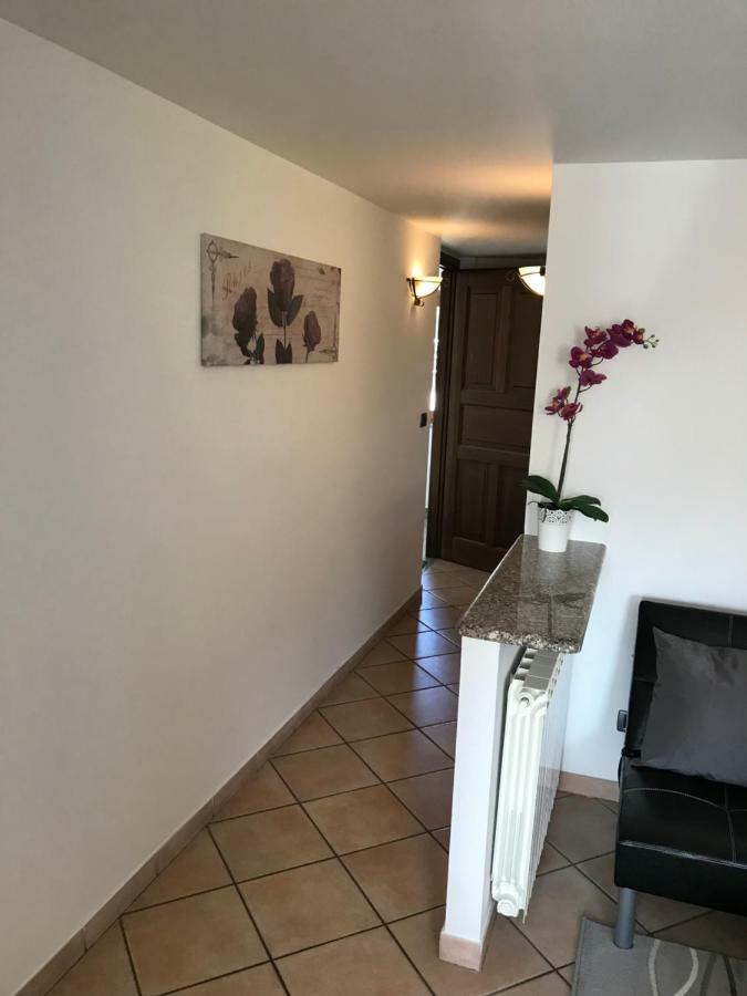 Casa Vacanze Nicoletta Aosta Exterior foto